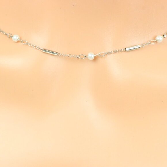 Minimalist Necklace Chain, Elegant Jewelry for Women & Girls | MLCRC1498 - Picture 6 of 10